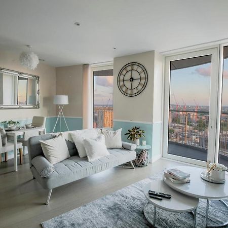 Amazing London City Skyline View & Transport Links Barking (Greater London) Exterior foto